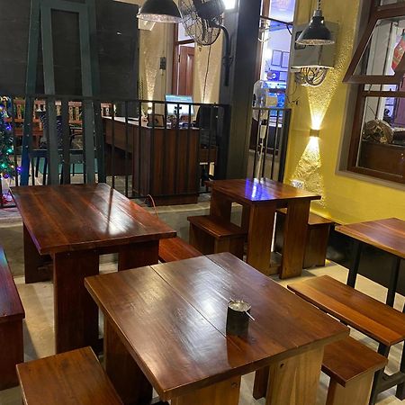 Settle Inn Tourist Lodge كاندي المظهر الخارجي الصورة