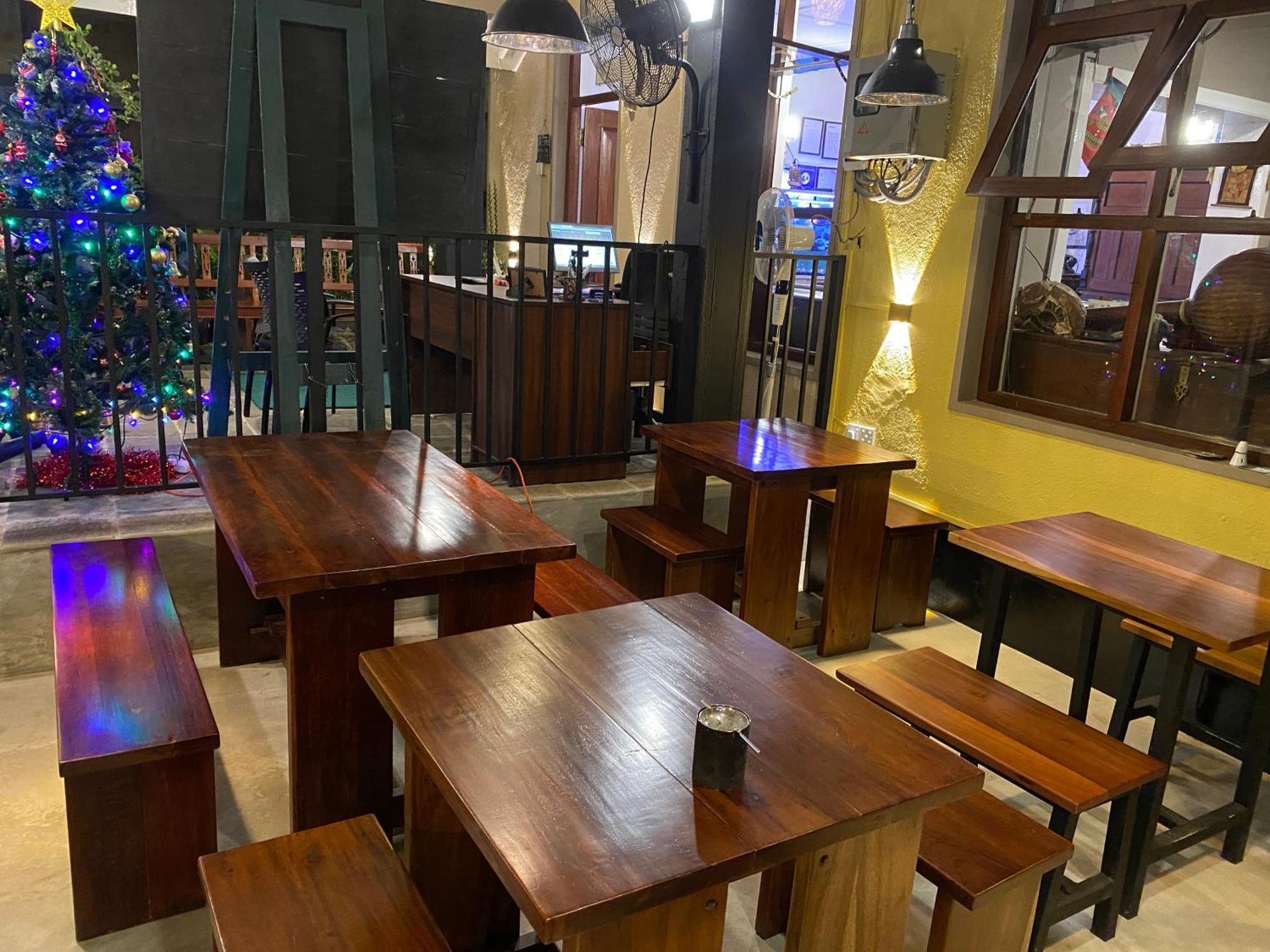 Settle Inn Tourist Lodge كاندي المظهر الخارجي الصورة