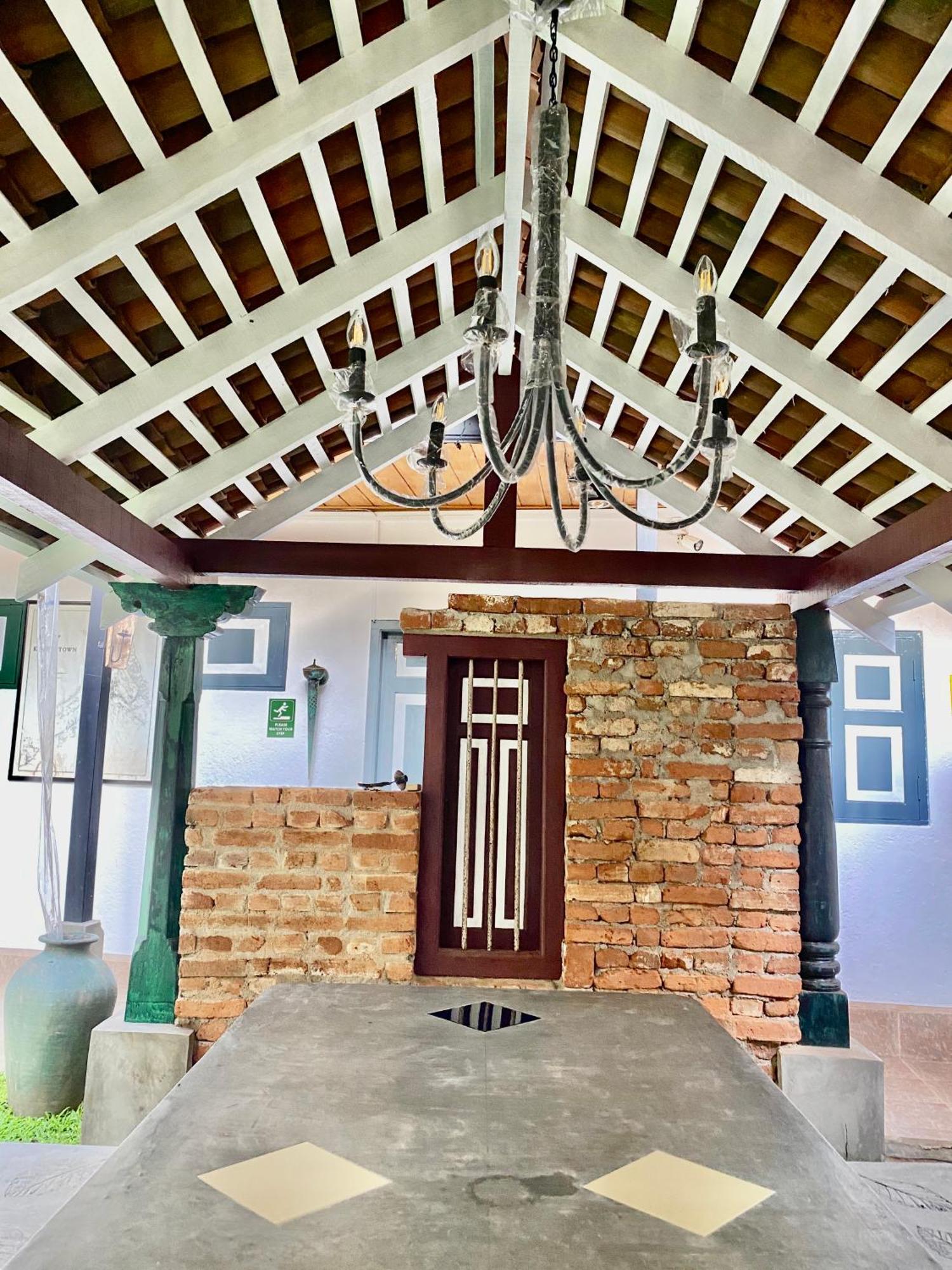 Settle Inn Tourist Lodge كاندي المظهر الخارجي الصورة